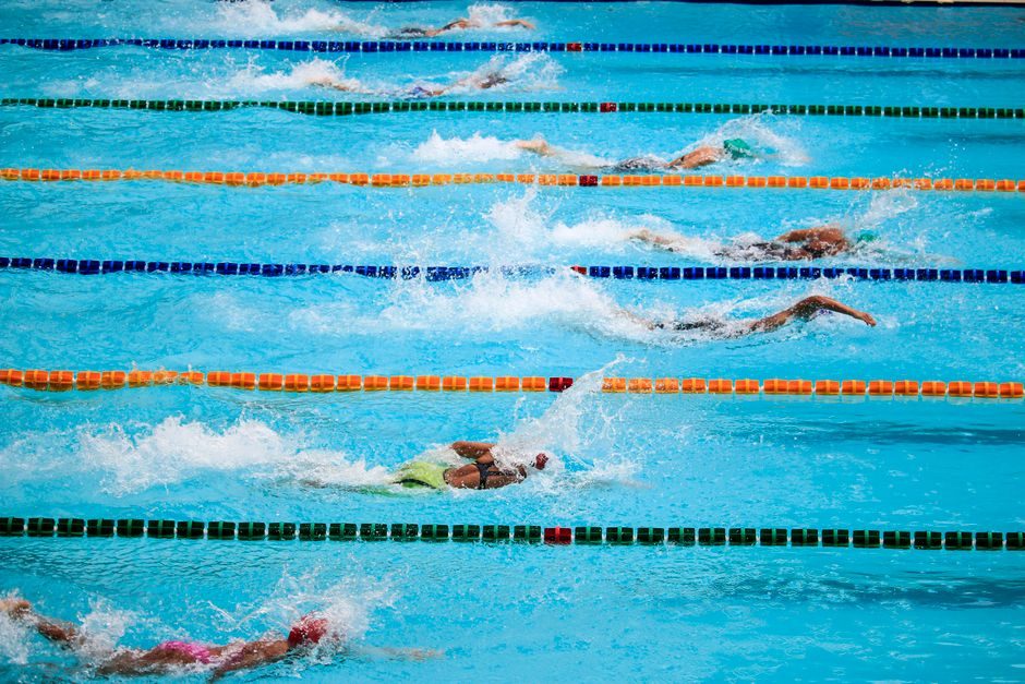 Breathing and Rhythm in Swimming