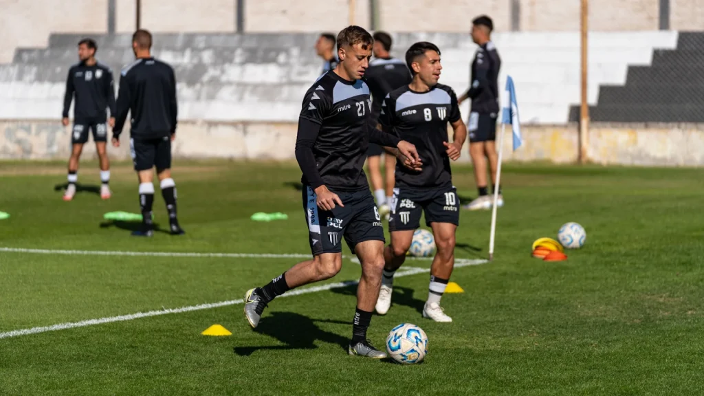 Football training image for Northside Athletic