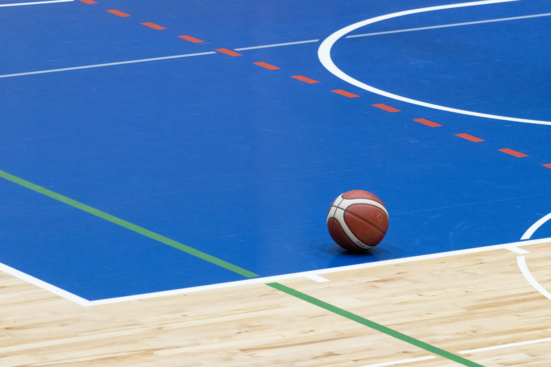 Support development without coaching every possession