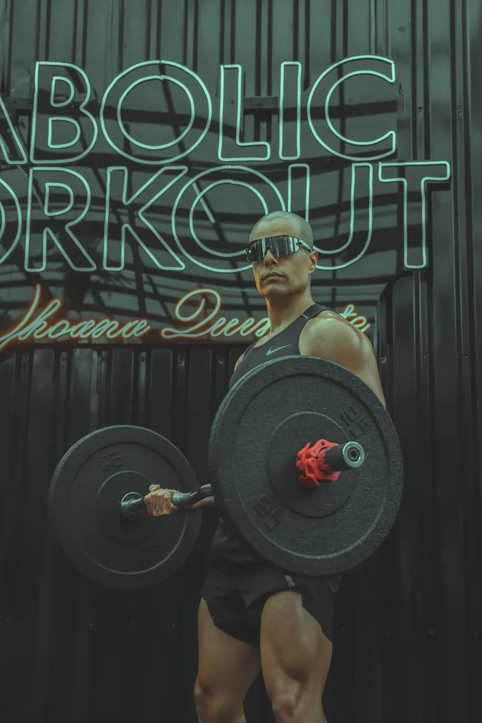 Strength performance coaching in the gym