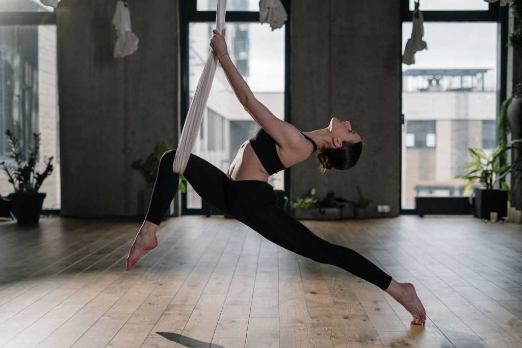 Aerial Fitness Studio – aerial yoga