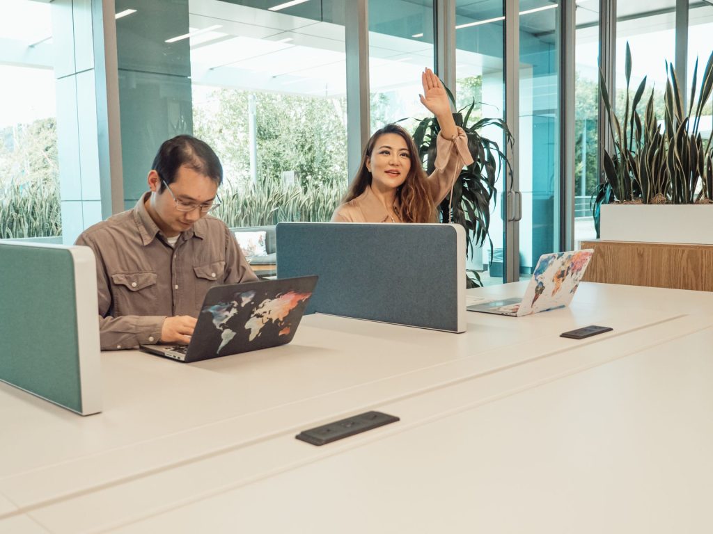 Co-working Gym – coworking space laptop