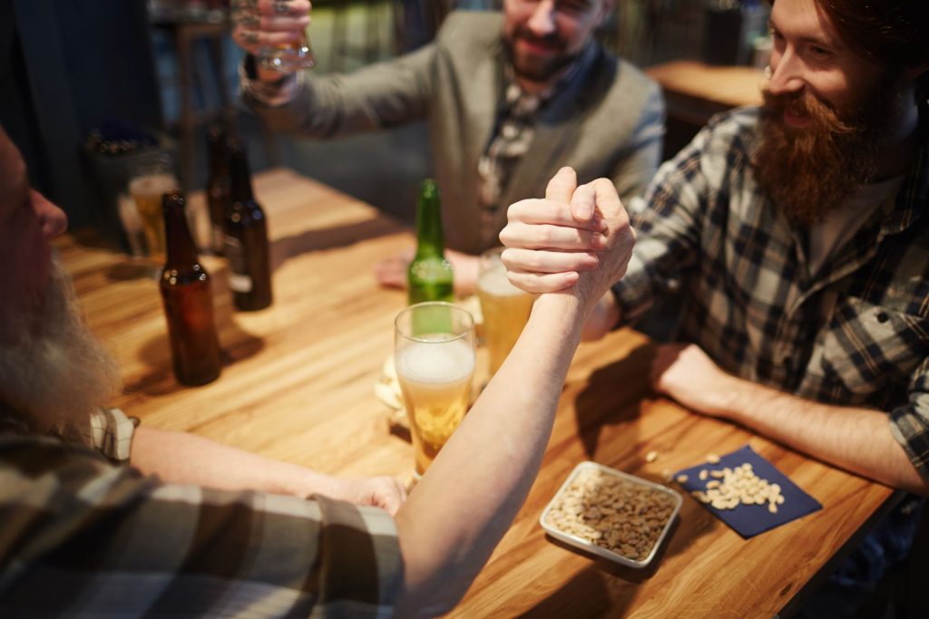 Grip & Arm Wrestling Gym – arm wrestling match