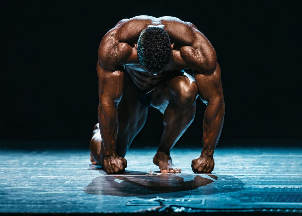 Physique Competition Prep Gym – bodybuilding stage pose