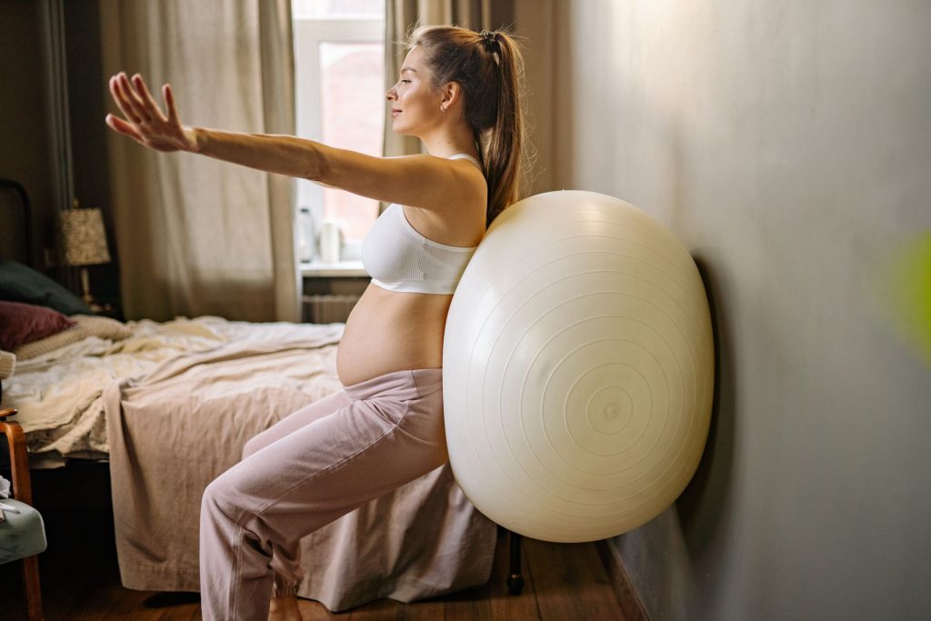 Prenatal & Postnatal Fitness Gym – pregnant woman exercise