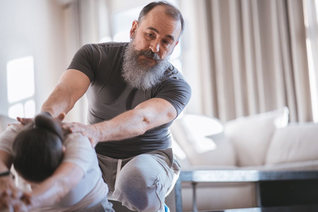 Stretch & Flexibility Studio – assisted stretching session