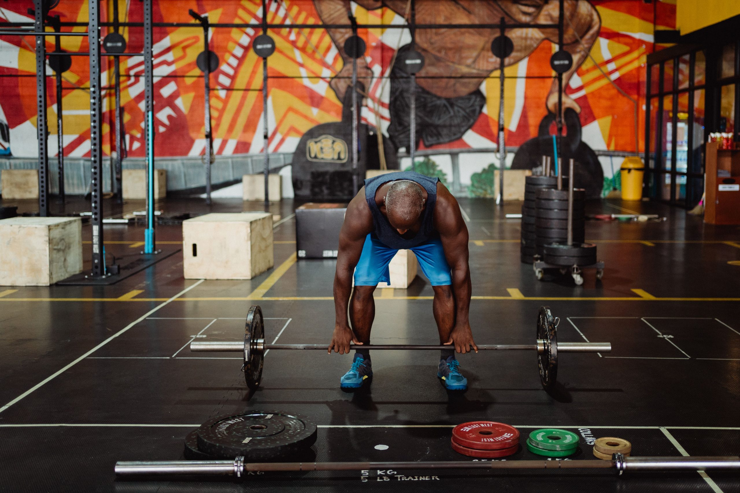 Peak the squat, bench and deadlift with competition day in mind. 1