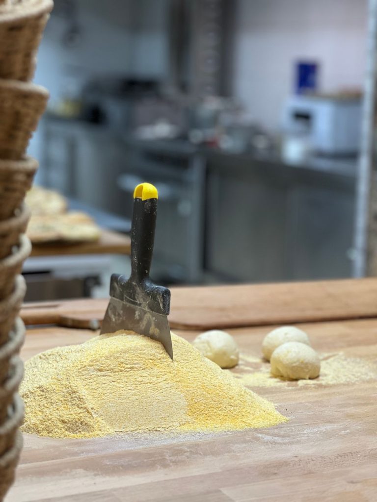 Premium Bakery & Cake Shop