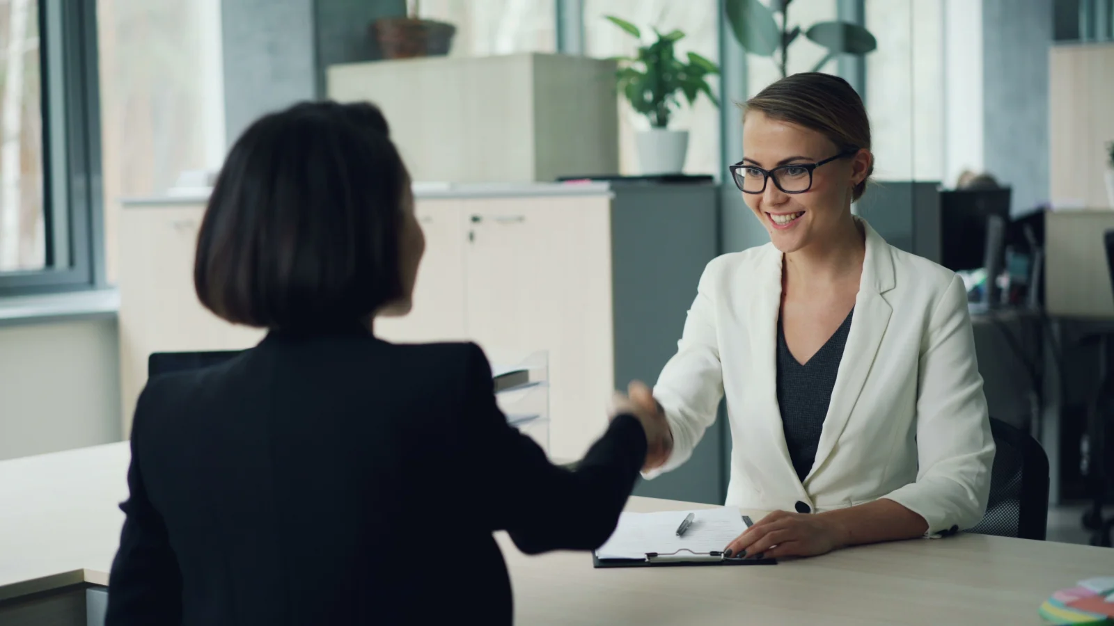 Nexolume Business Consulting Premium 24