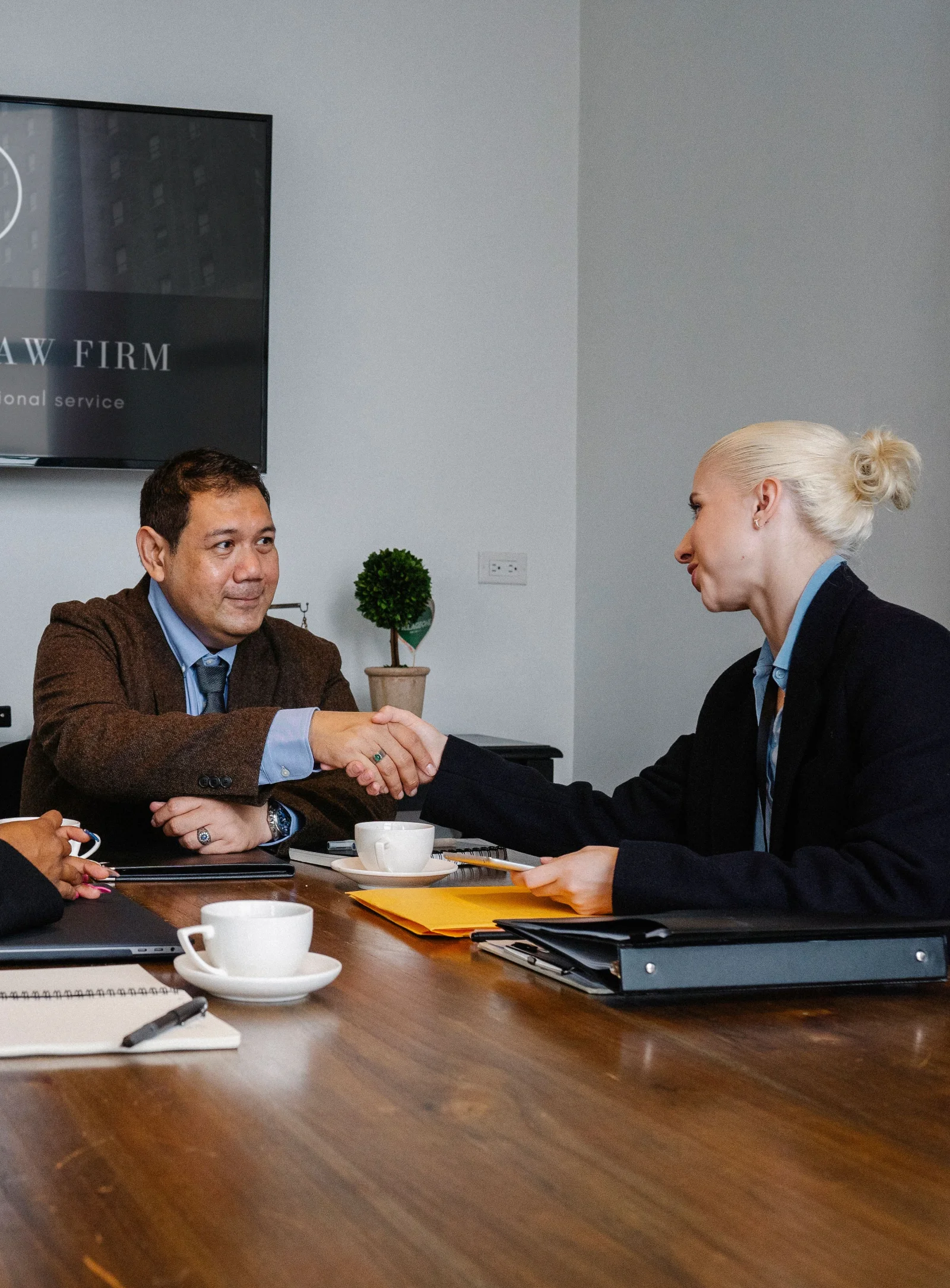 Nexolume Business Consulting Premium 1