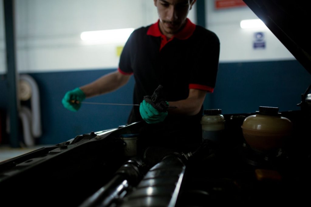 Nexolume Car Oil Change & Maintenance engine oil inspection