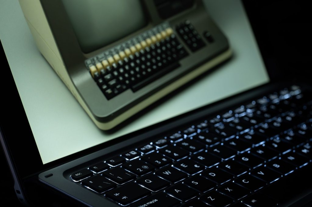 Computers & Laptops