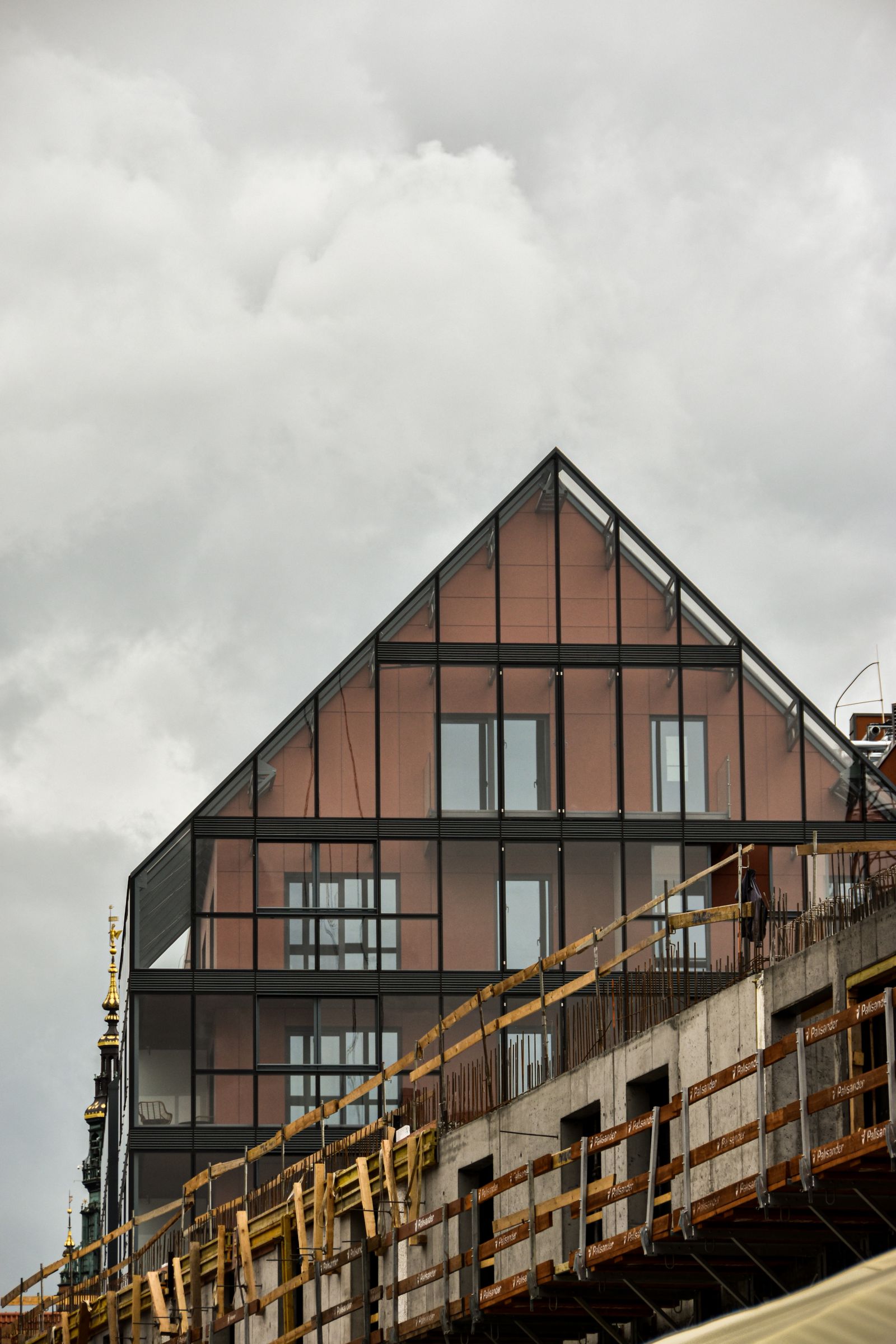 Construction services organized around project risk.
