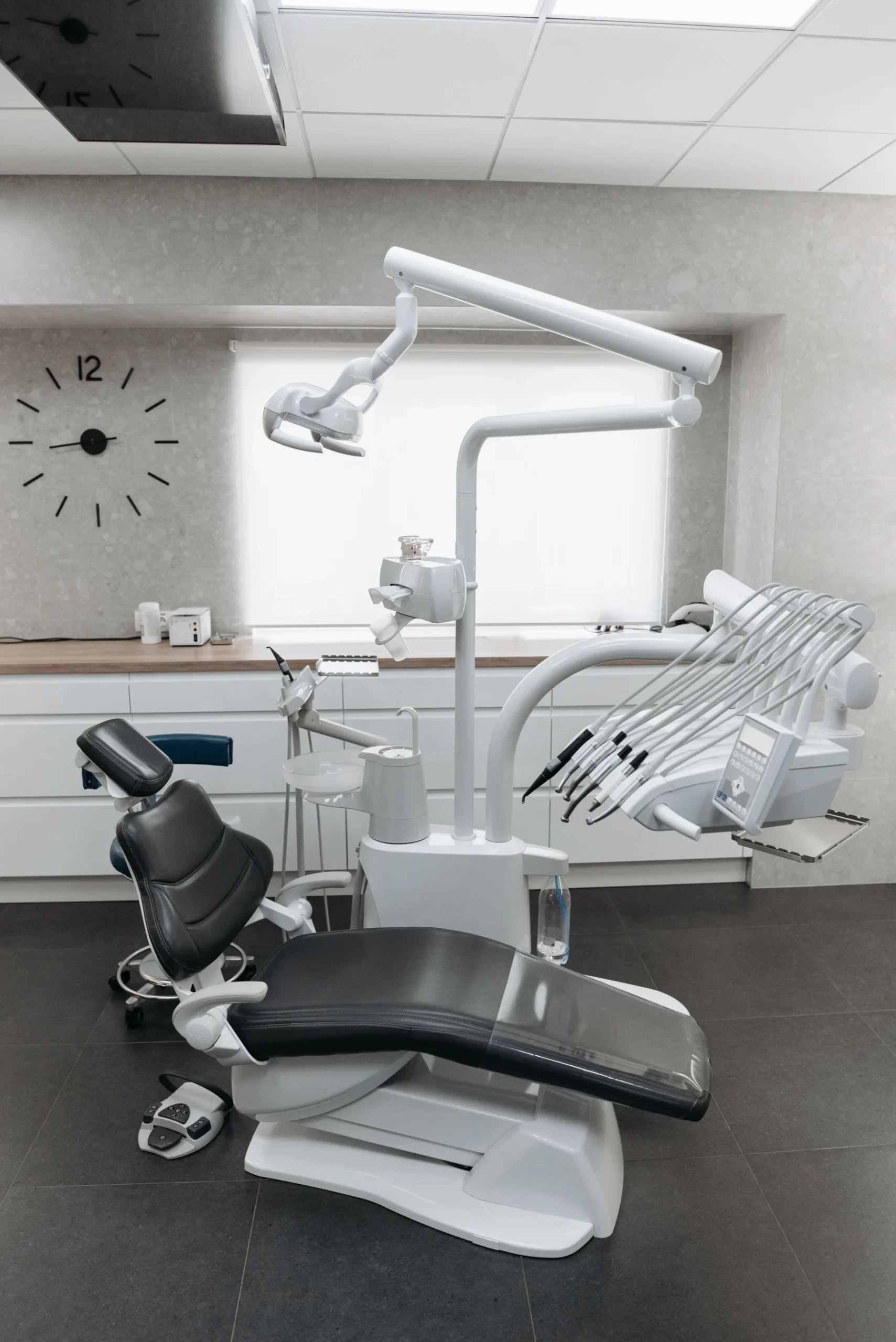 Modern Dental Clinic