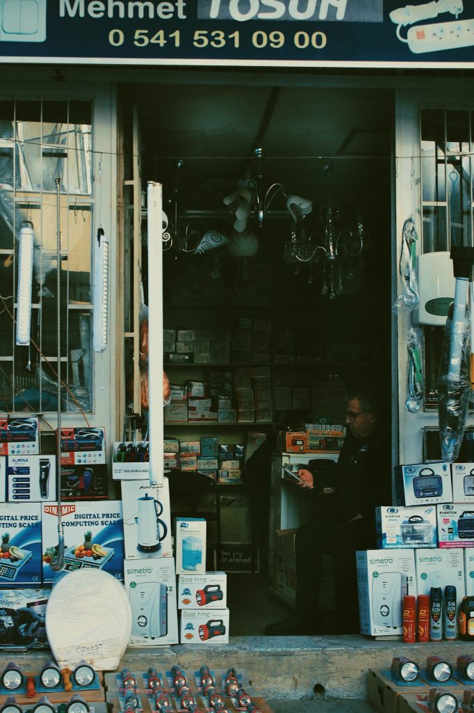 Electronics Superstore