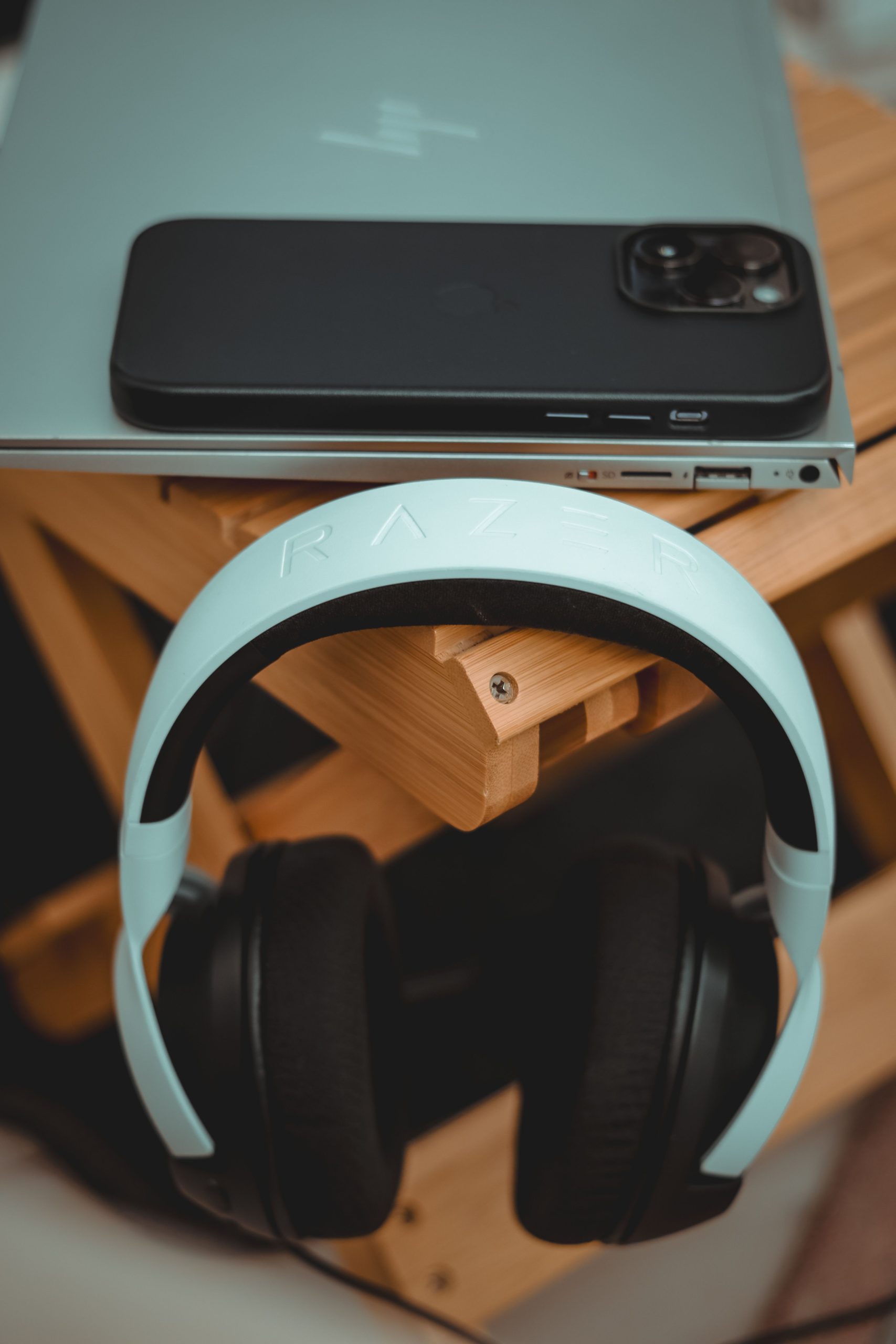 Electronics accessories