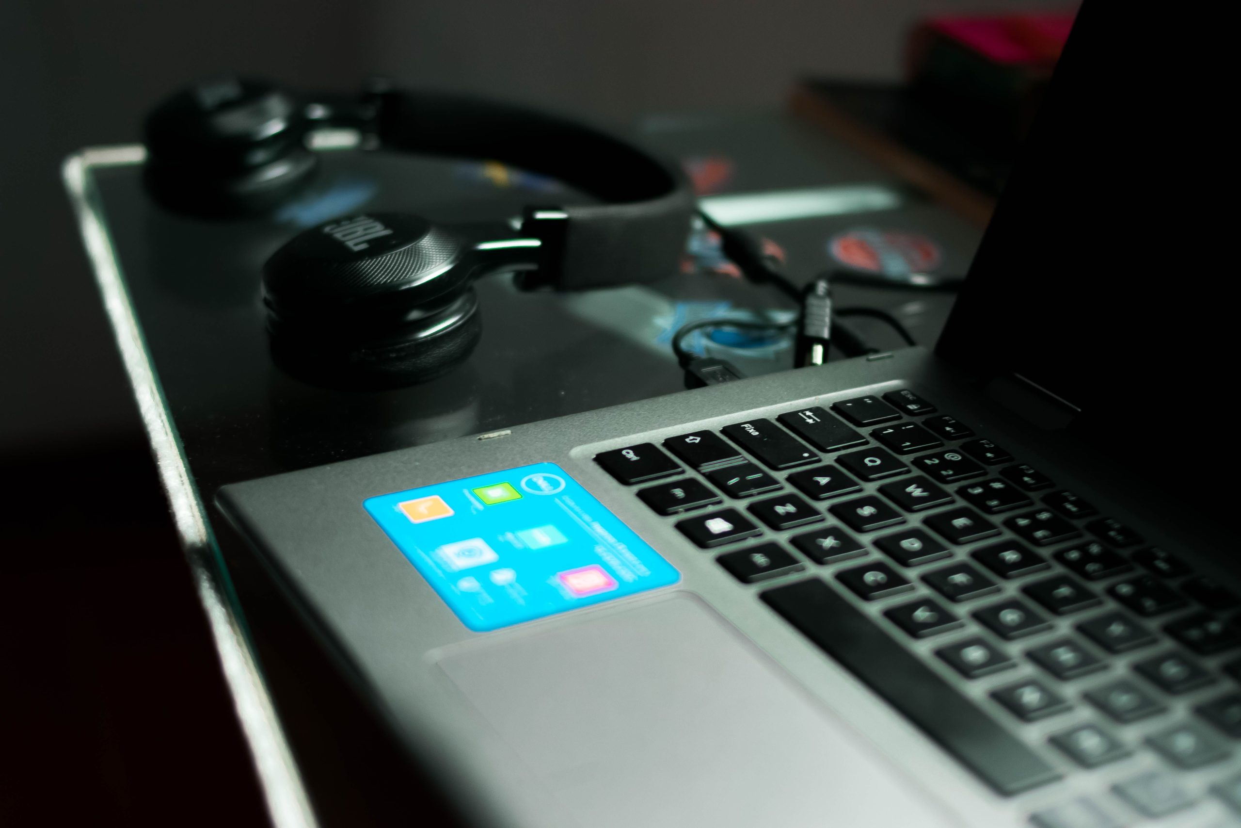 Electronics and gadget store