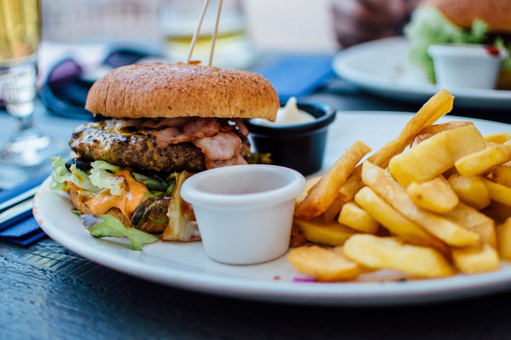 Professional Fast Food & Online Delivery