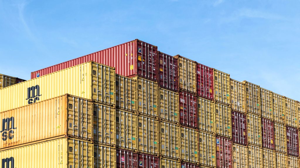 Warehouse and distribution network