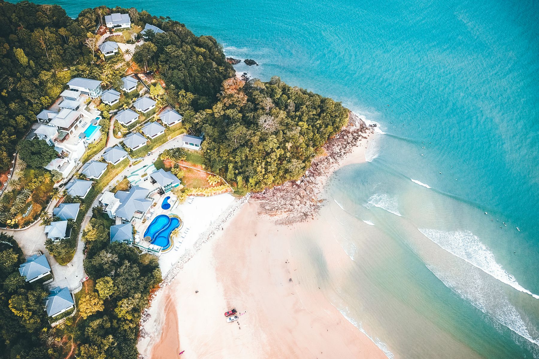 Nexolume Hotel & Resort