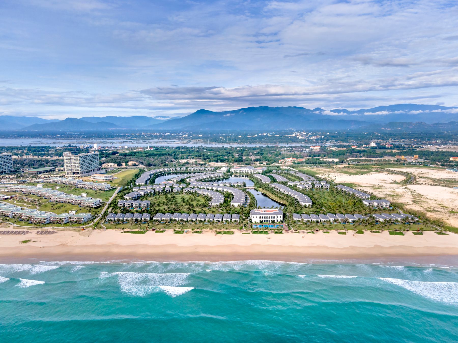 Nexolume Hotel & Resort