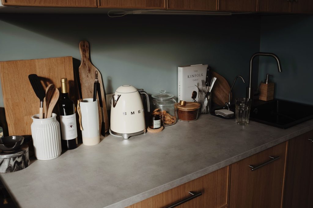 Kitchen Utensils & Cookware
