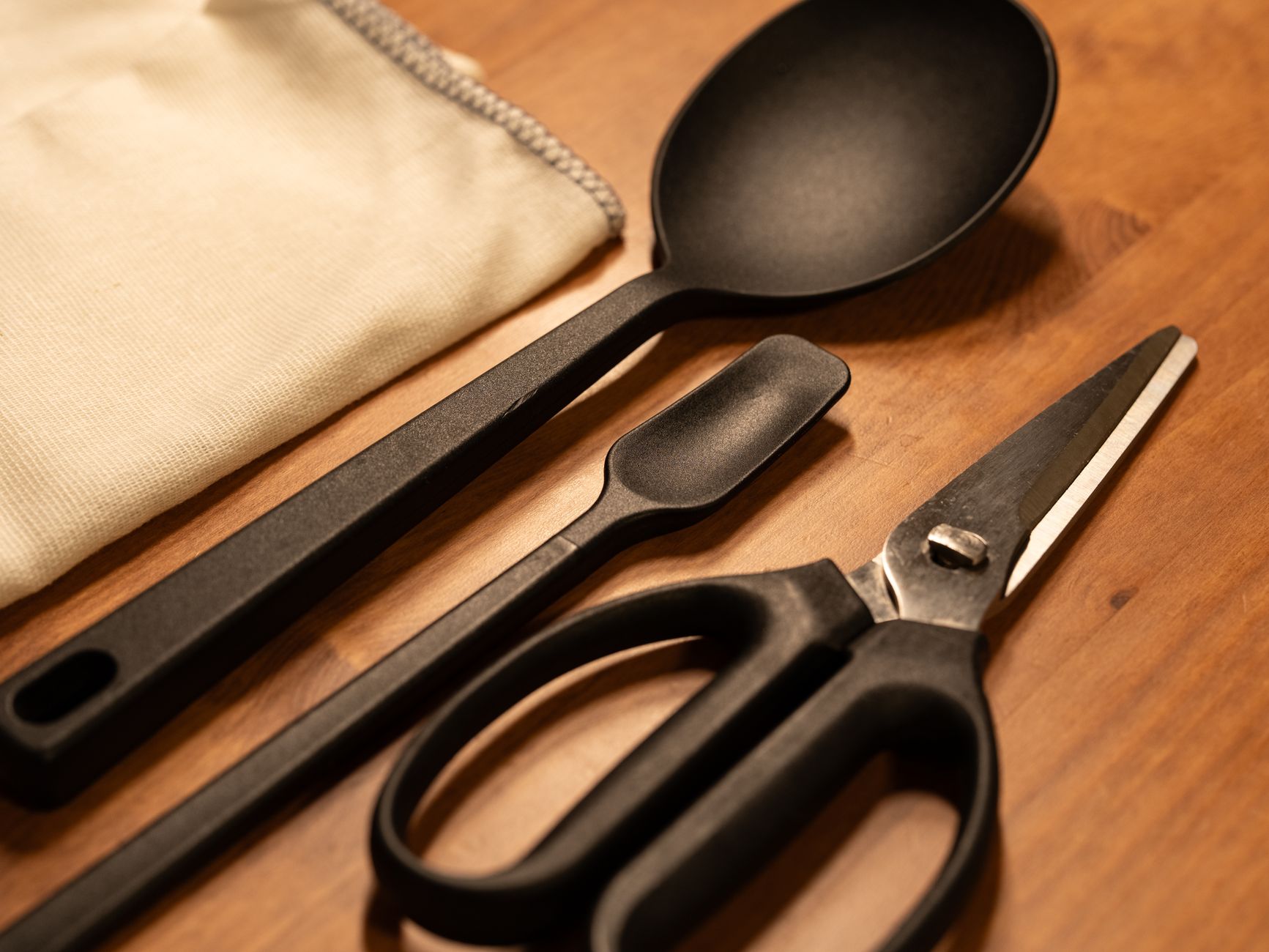 Kitchen Utensils & Cookware