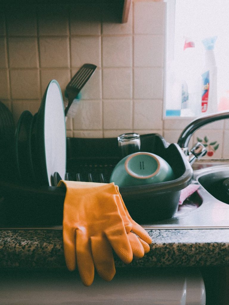 Kitchen Utensils & Cookware