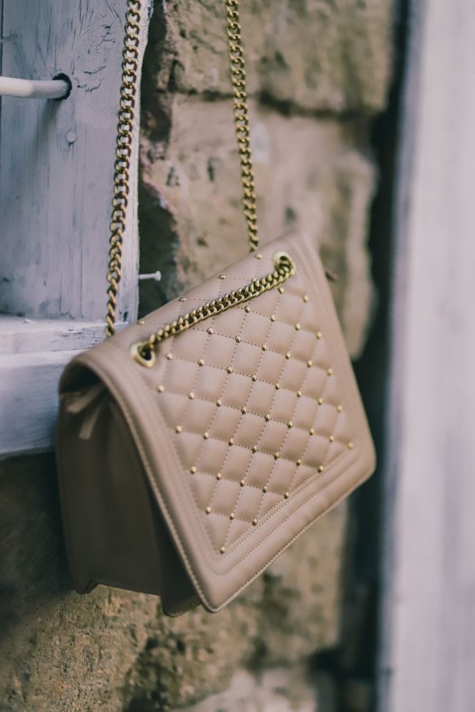 Ladies Bags & Handbags Store