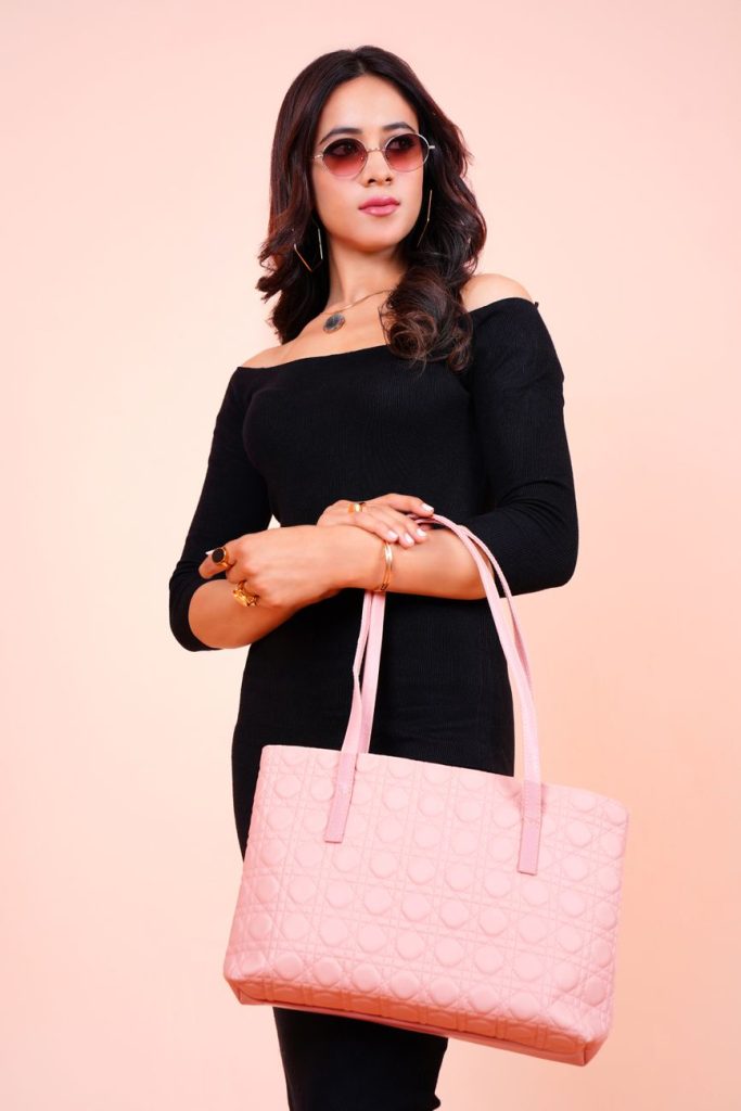 Ladies Bags & Handbags Store