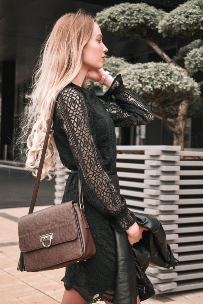 Professional Ladies Bags & Handbags Store