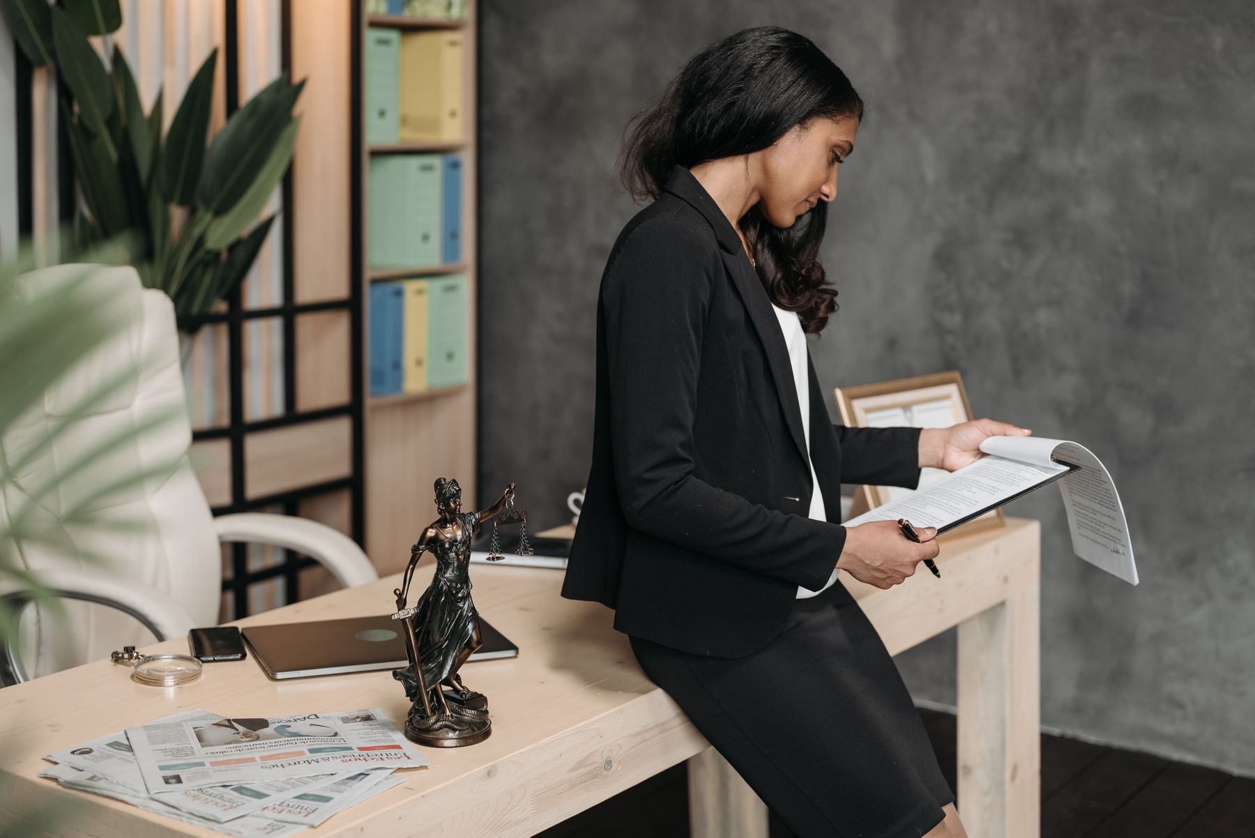 Nexolume Lawyer & Attorney