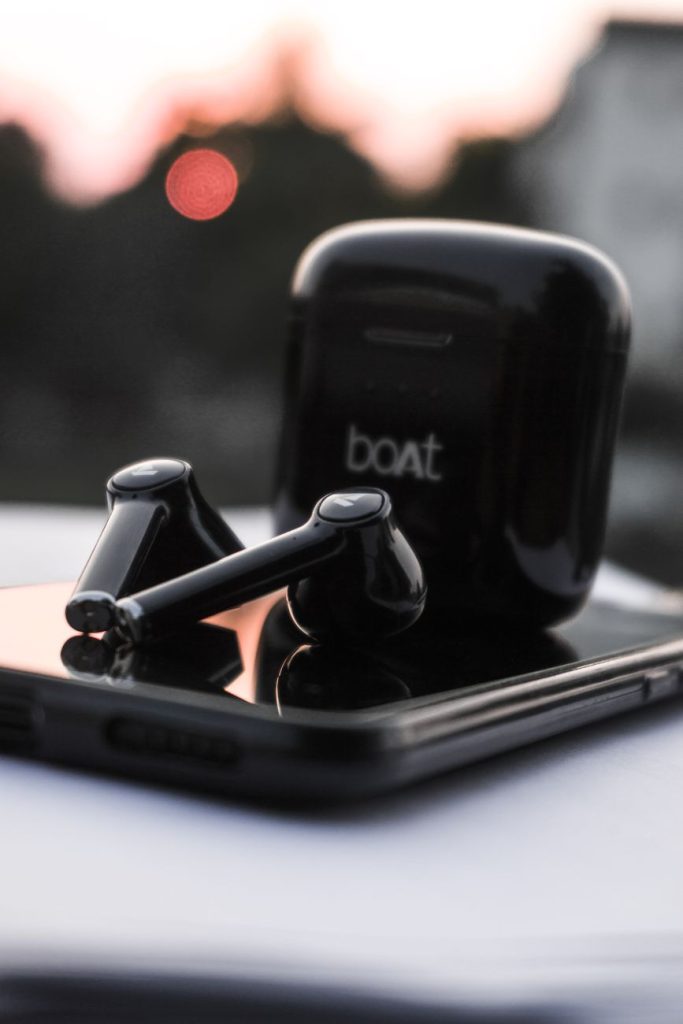 Real-world Mobile Accessories Store