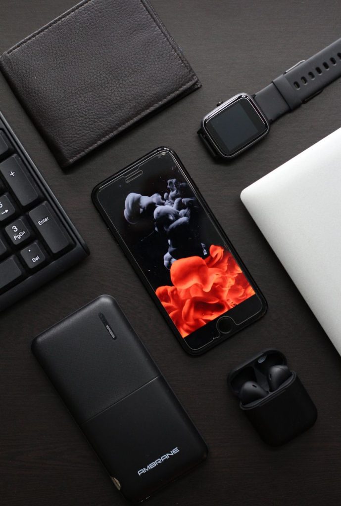 Real-world Mobile Accessories Store