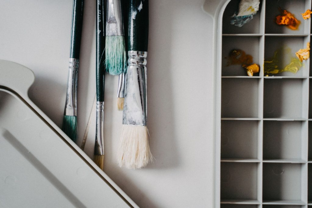 Paints & Decorating Store