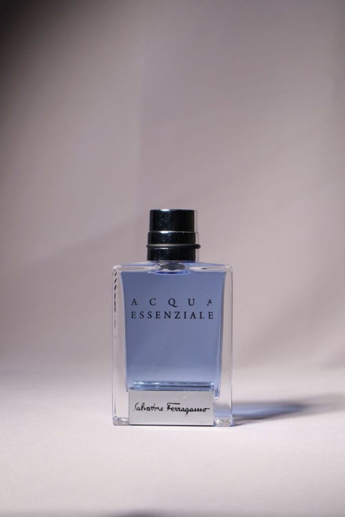 Real-world Perfumes & Cosmetics Store