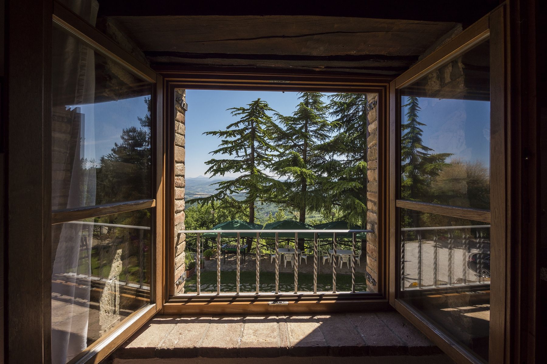 Nexolume Real Estate Neighborhood Living slide