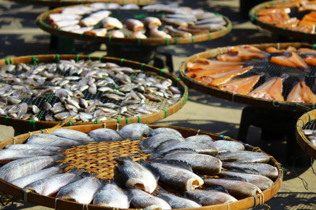 Professional Seafood & Sushi Restaurant