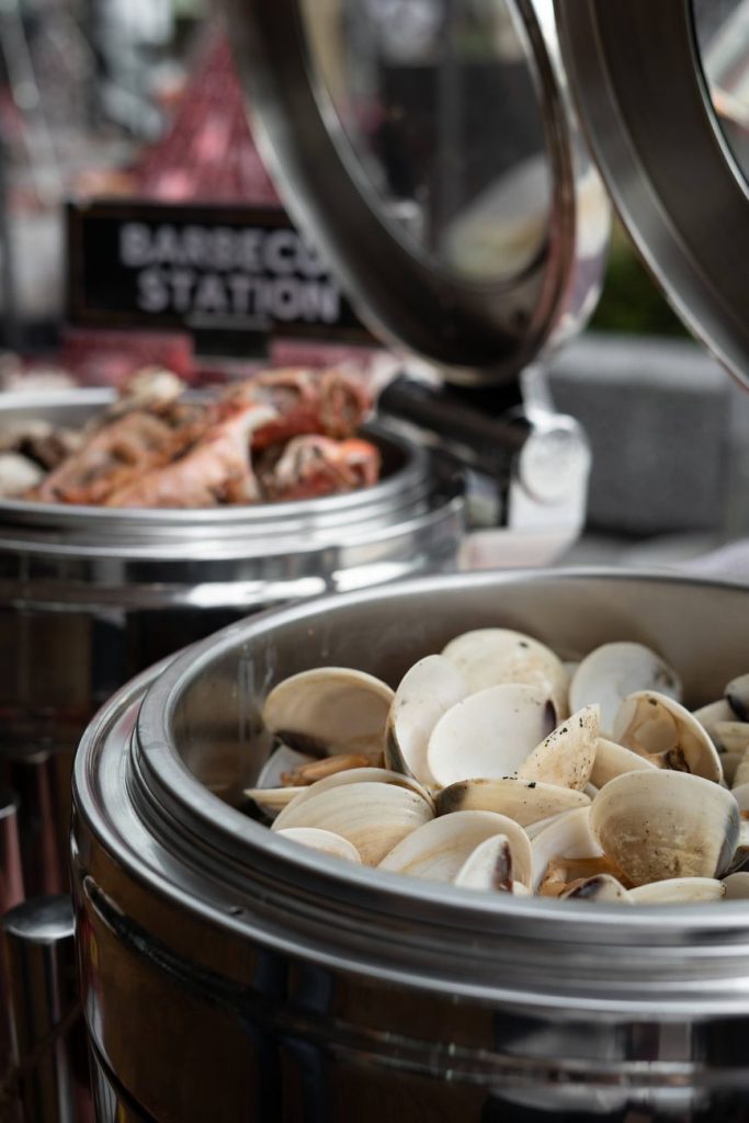 Professional Seafood & Sushi Restaurant