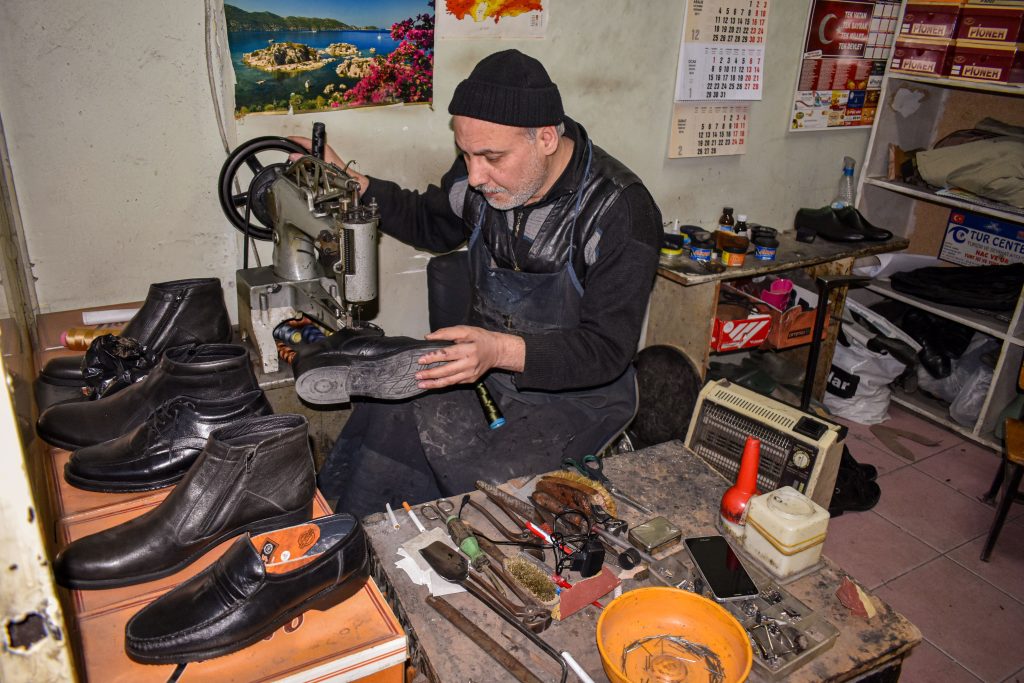 Traditional leather shoes