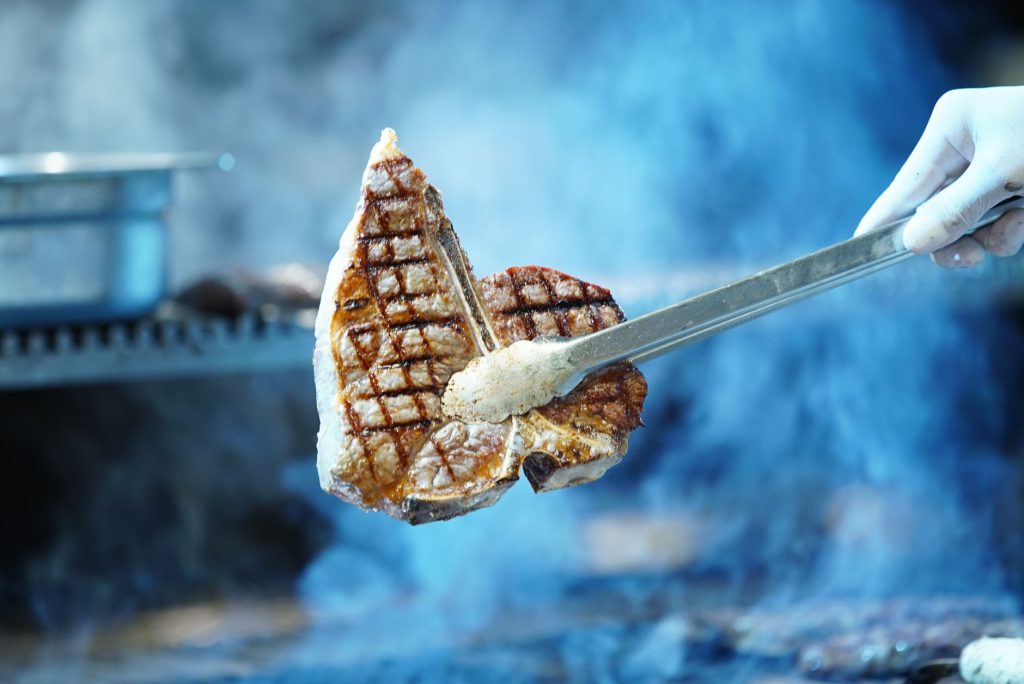 Real-world Steak House & Grill