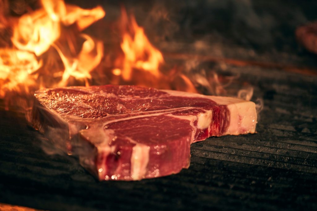 Real-world Steak House & Grill