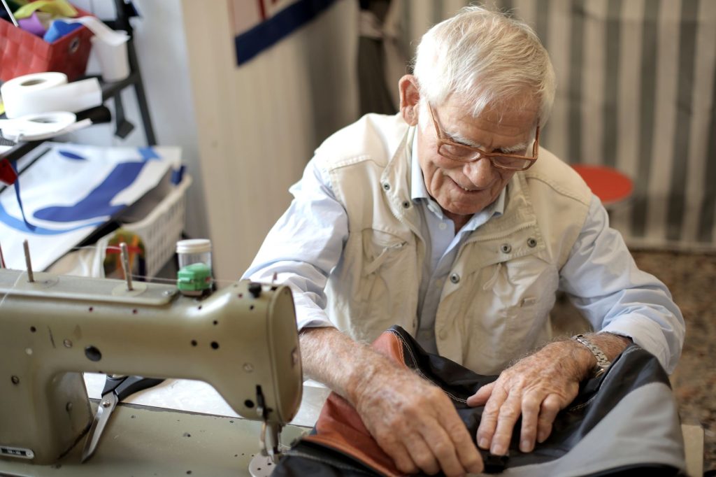Professional Tailor Master & Bespoke Clothing