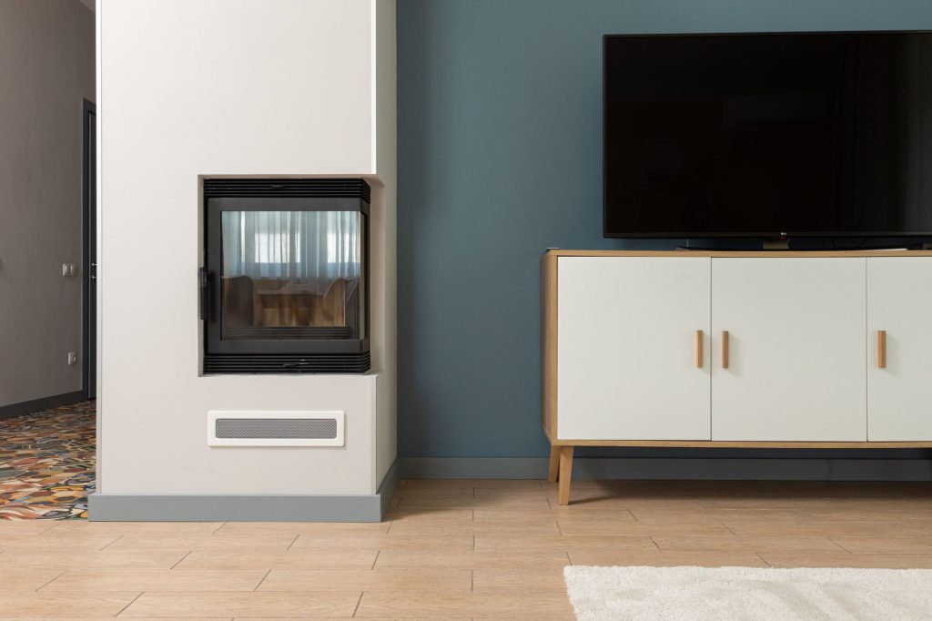 TV & Home Entertainment