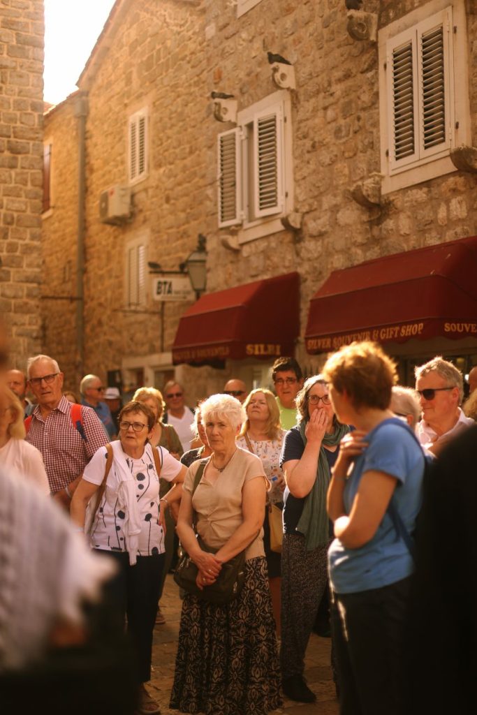 Premium Tour Guides & Local Experiences