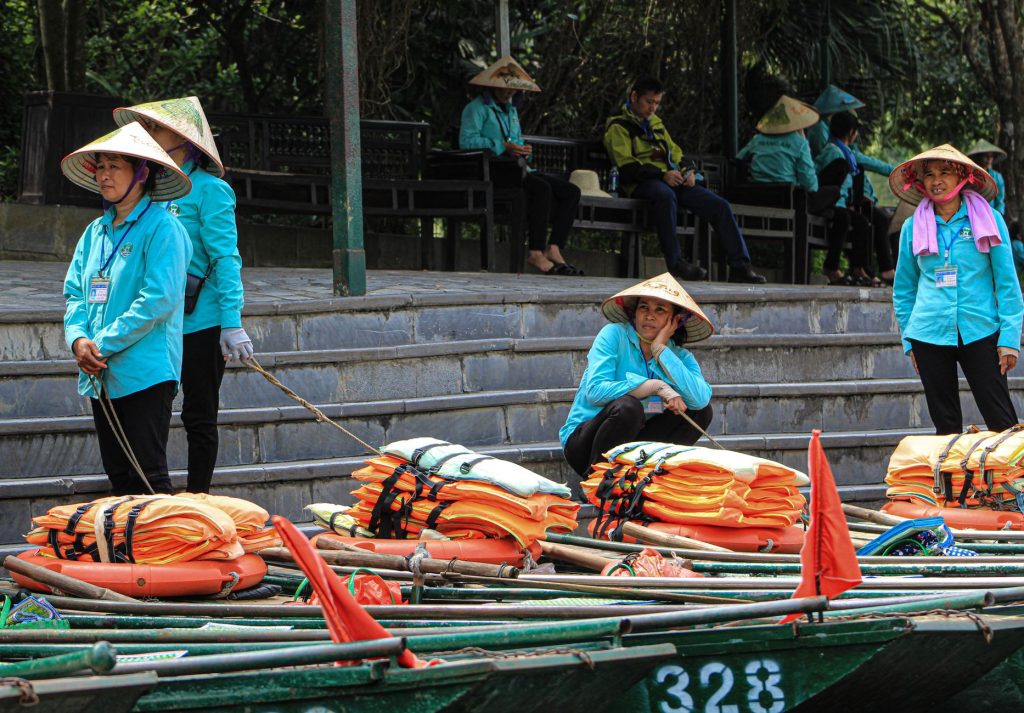 Premium Tour Guides & Local Experiences