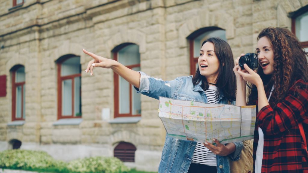Tour Guides & Local Experiences