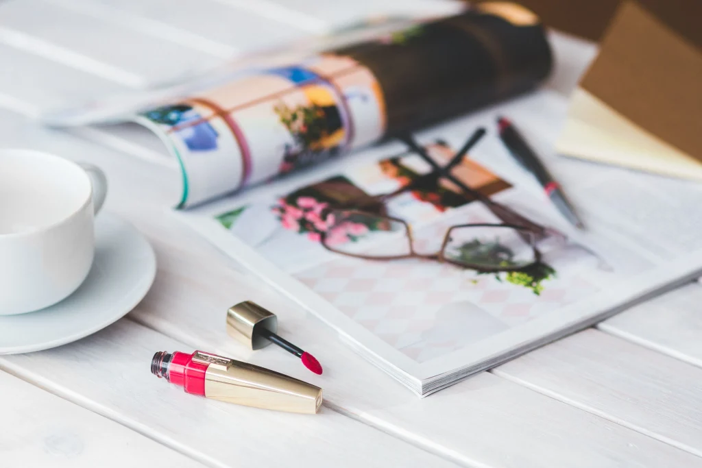 Beauty & Cosmetics Editorial Article Ecommerce Product Guide Shopping Story Premium Store Lifestyle