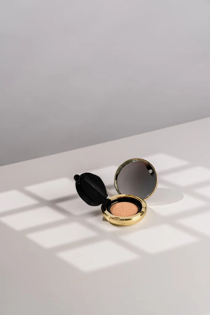 Beauty & Cosmetics Product Details Ecommerce Premium Product Lifestyle