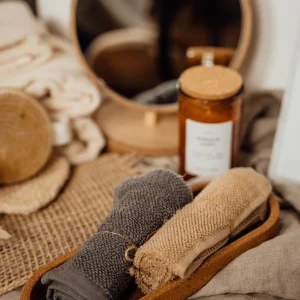 Bedding & Towels Product Details Ecommerce Premium Product Lifestyle